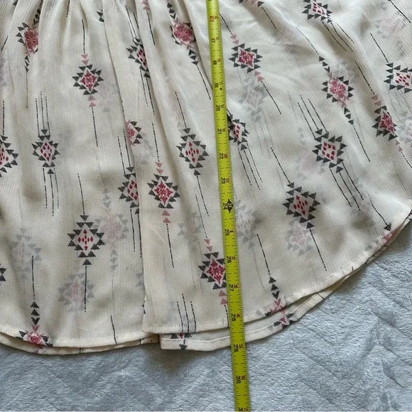 Torrid 3/4 Sleeve Sheer Mesh Tunic Blouse Cream Floral Pattern Size‎ 1X - Picture 4 of 8